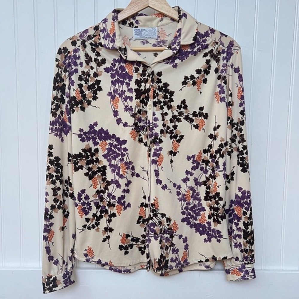 Cape‎ Cod Vtg Button Down Cottagecore Coastal Silky Blouse Leaf Berry Pattern